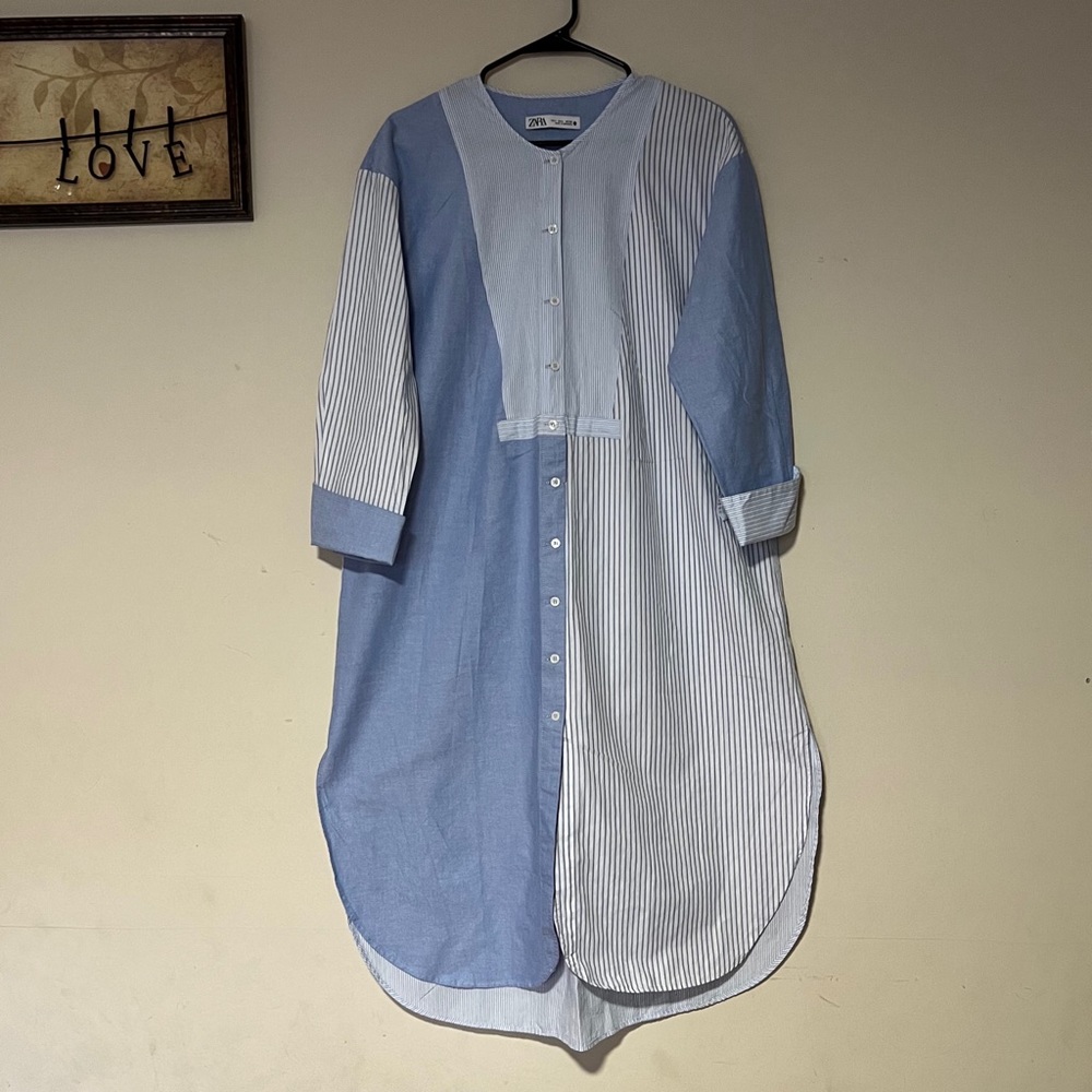 Two tone shirt dress